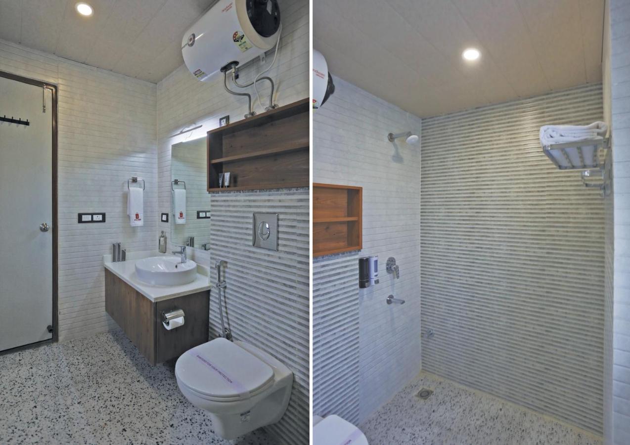 Hotel Deluxe Stay Inn - Near Delhi Airport 뉴델리 외부 사진