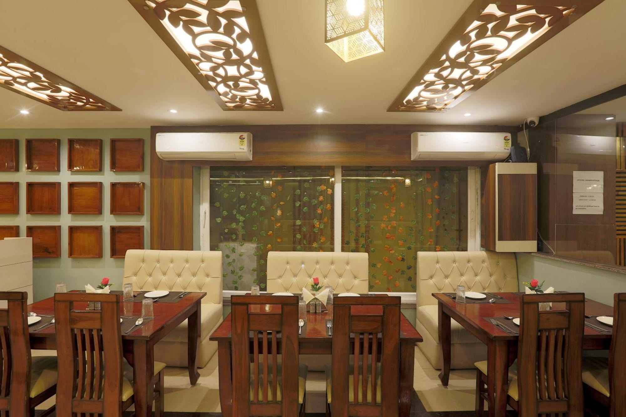 Hotel Deluxe Stay Inn - Near Delhi Airport 뉴델리 외부 사진